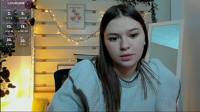 Josephine Kiss online show from February 5, 2:24 pm