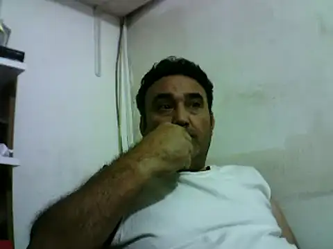 Snapshot of enginbasar chatting on December 27, 9:32 pm enginbasar online show from December 27, 9:32 pm