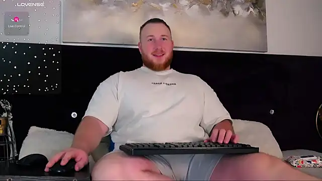 RoddyStill online show from December 2, 5:31 am