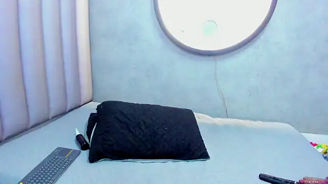 SussanMilf  online show from April 7, 11:01 am