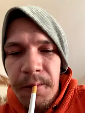 Snapshot of YoungDick25 chatting on September 12, 6:24 am YoungDick25 online show from September 12, 6:24 am