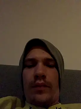 Snapshot of YoungDick25 chatting on September 16, 5:30 am YoungDick25 online show from September 16, 5:30 am