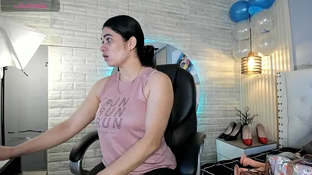 sussy  stone online show from June 17, 12:04 pm