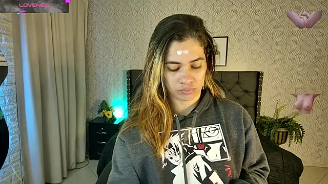 Snapshot of sussy__stone chatting on January 15, 1:20 pm sussy stone online show from January 15, 1:20 pm