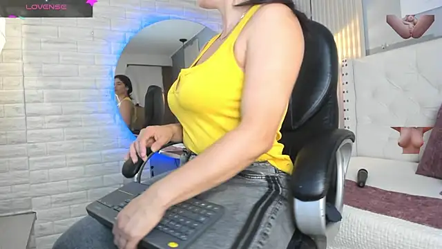 sussy  stone online show from March 14, 12:00 pm