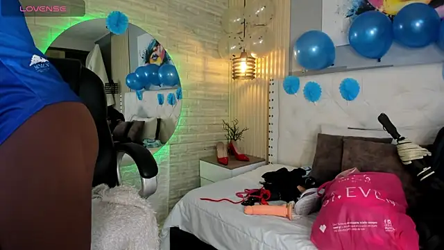 sussy  stone online show from June 10, 2:29 pm