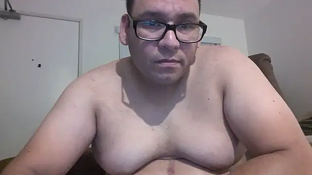 420smoker21 online show from December 5, 9:52 am