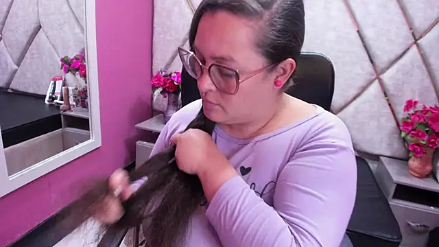 SaraThomso online show from October 2, 4:16 am