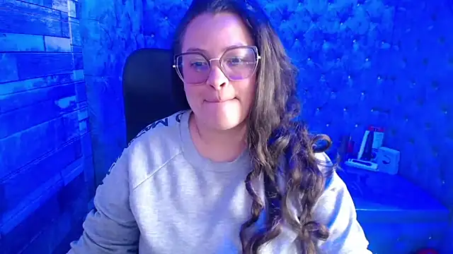 SaraThomso online show from September 18, 3:31 am