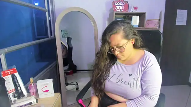 SaraThomso online show from November 13, 3:21 am