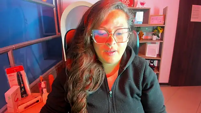 SaraThomso online show from November 9, 3:21 am