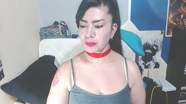 Snapshot of luisahott chatting on September 23, 7:32 pm luisahott online show from September 23, 7:32 pm