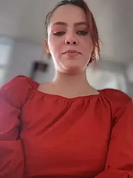 Lorraine Leon online show from December 16, 5:00 pm