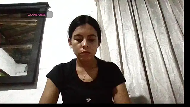 Snapshot of stefany_sexxx chatting on March 18, 2:08 am stefany sexxx online show from March 18, 2:08 am