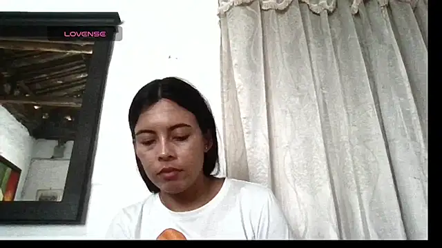 Snapshot of stefany_sexxx chatting on March 19, 4:24 pm stefany sexxx online show from March 19, 4:24 pm