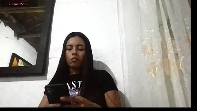 Snapshot of stefany_sexxx chatting on February 9, 10:32 pm stefany sexxx online show from February 9, 10:32 pm