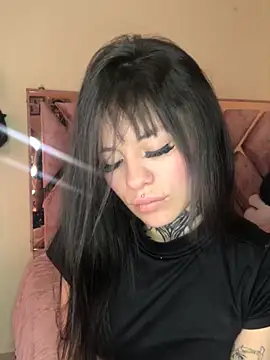 Tifanny Sweett online show from April 7, 4:42 pm