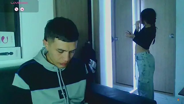 Tifanny Sweett online show from January 8, 3:01 am