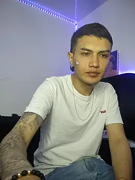 Tifanny Sweett online show from November 14, 7:34 am