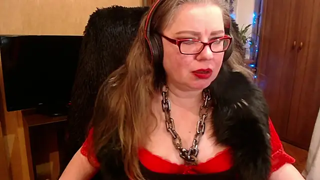 Miss Tress online show from March 6, 5:33 pm