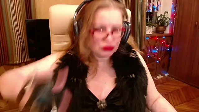 Miss Tress online show from February 25, 10:09 pm