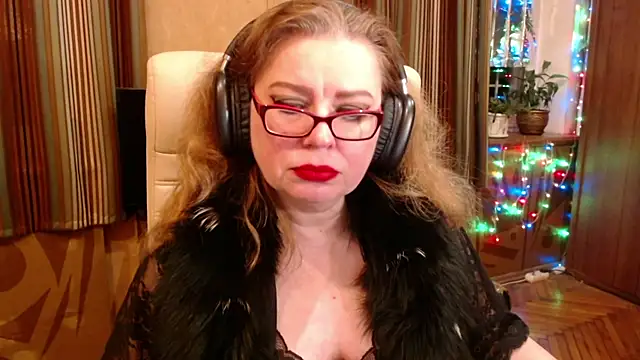 Miss Tress online show from January 10, 9:32 pm