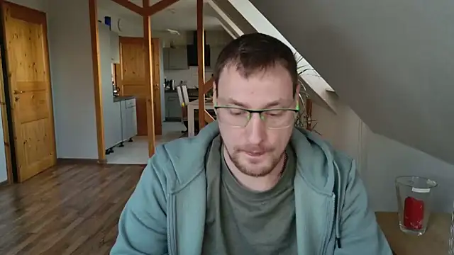 Snapshot of Relsxboy chatting on January 8, 8:16 am Relsxboy online show from January 8, 8:16 am