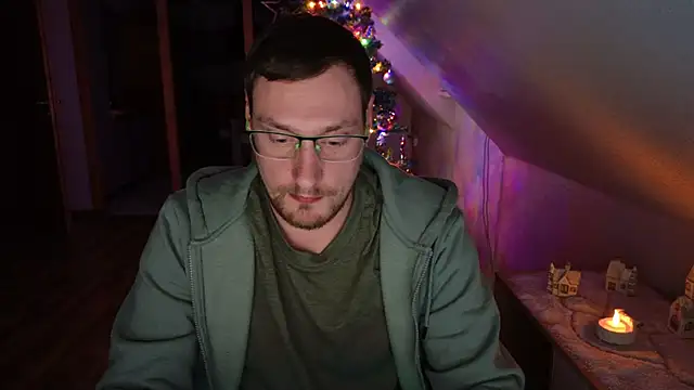 Snapshot of Relsxboy chatting on December 11, 10:06 pm Relsxboy online show from December 11, 10:06 pm