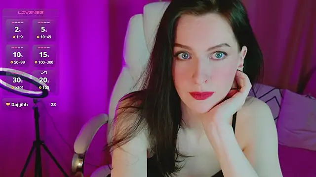 AndreaAshton online show from December 12, 4:32 pm