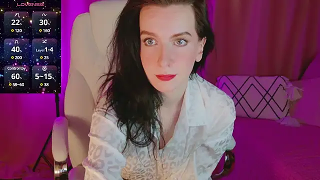 AndreaAshton online show from March 17, 6:00 pm