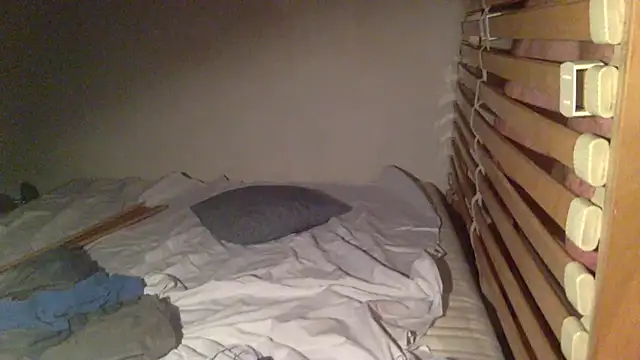 TweakyDude online show from October 31, 5:42 pm