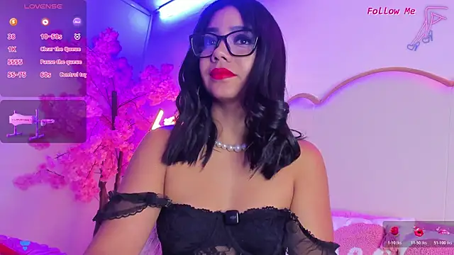 SenniaBella online show from November 10, 1:38 pm