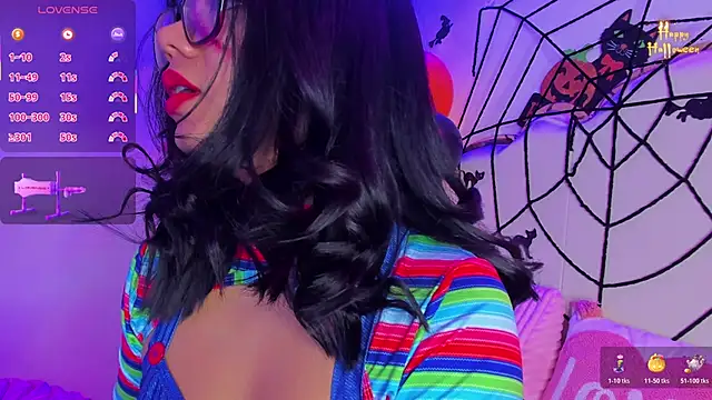 SenniaBella online show from October 31, 1:30 pm