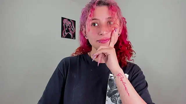 valent 27 online show from November 16, 9:08 pm