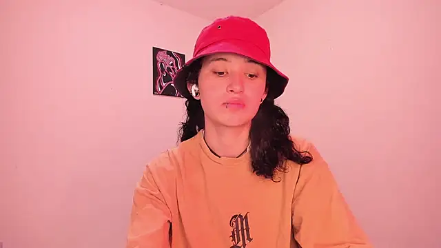 valent 27 online show from February 13, 9:48 pm