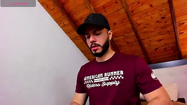 Snapshot of Tom_Bailey chatting on February 21, 1:02 pm Tom Bailey online show from February 21, 1:02 pm