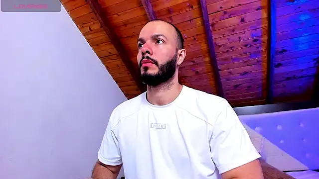 Tom Bailey online show from March 10, 12:31 pm