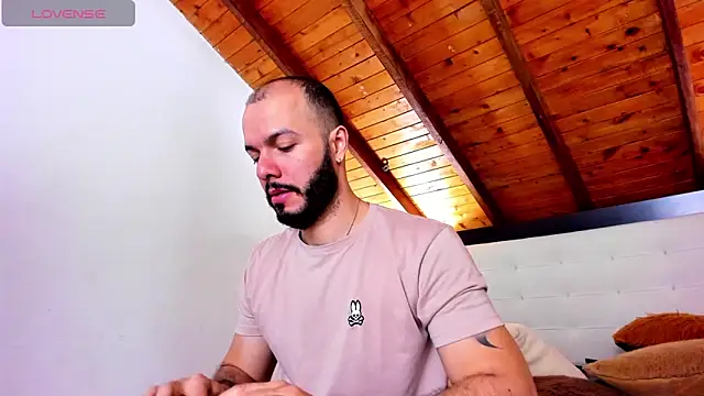 Tom Bailey online show from October 28, 12:48 pm