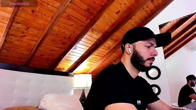 Tom Bailey online show from November 23, 12:48 pm