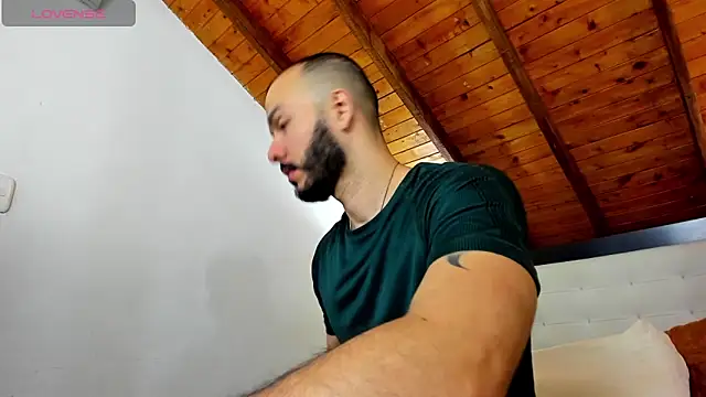 Tom Bailey online show from December 4, 12:48 pm