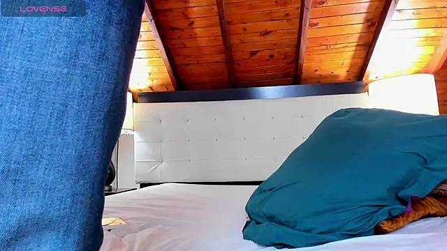 Tom Bailey online show from September 25, 12:55 pm