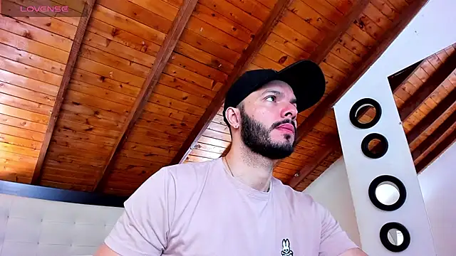 Tom Bailey online show from November 28, 12:38 pm