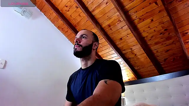 Snapshot of Tom_Bailey chatting on December 16, 12:31 pm Tom Bailey online show from December 16, 12:31 pm