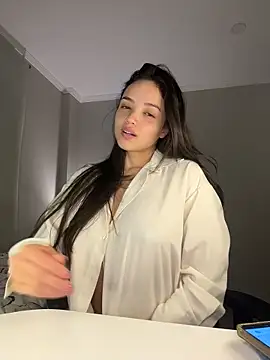 MisFrekcles  online show from February 25, 10:26 am