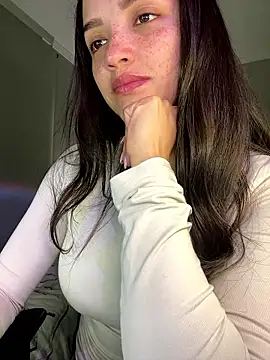 MisFrekcles  online show from January 8, 10:32 am