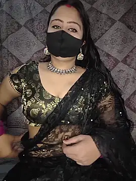 Snapshot of priya__angel chatting on November 4, 3:54 am priya angel online show from November 4, 3:54 am