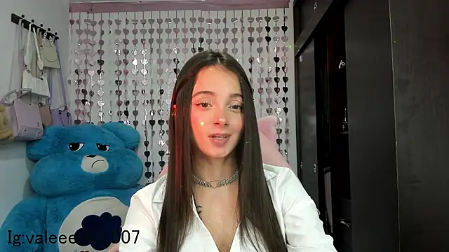 Snapshot of lucyy_tay chatting on December 1, 9:42 pm lucyy tay online show from December 1, 9:42 pm