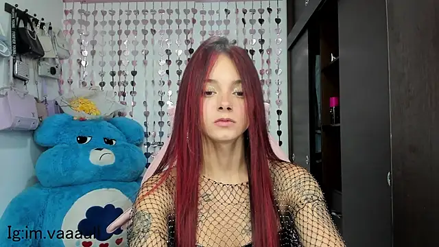 Snapshot of lucyy_tay chatting on January 27, 11:54 pm lucyy tay online show from January 27, 11:54 pm