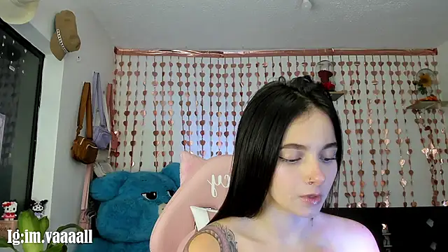 Snapshot of lucyy_tay chatting on September 10, 9:58 pm lucyy tay online show from September 10, 9:58 pm