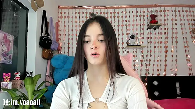 Snapshot of lucyy_tay chatting on September 23, 9:55 pm lucyy tay online show from September 23, 9:55 pm